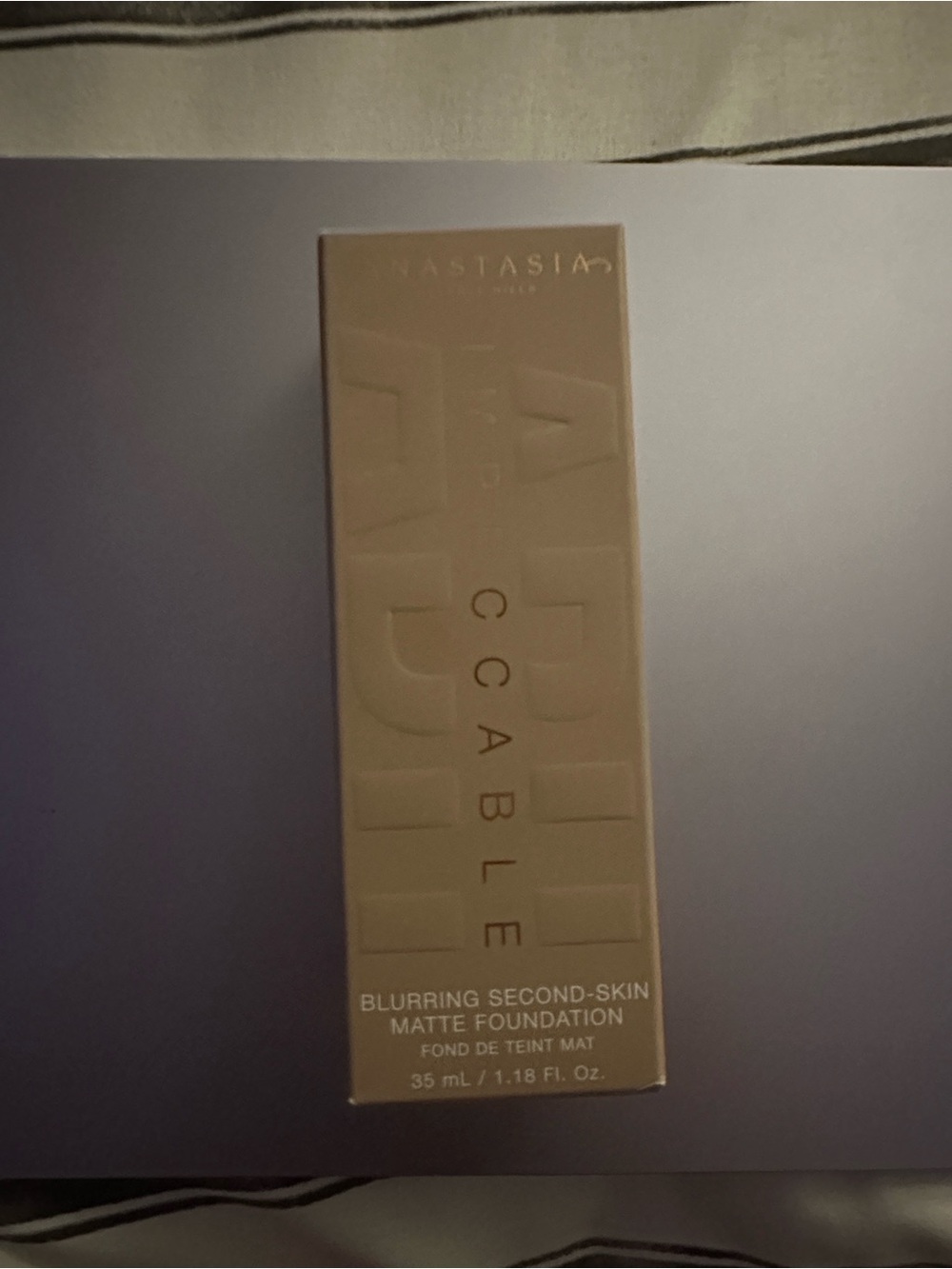 New Anastasia Beverly Hills ACRABLE Blurring Second-Skin Matte Foundation - Beig